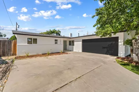 1806 W Fountain Way, Fresno, CA 93705