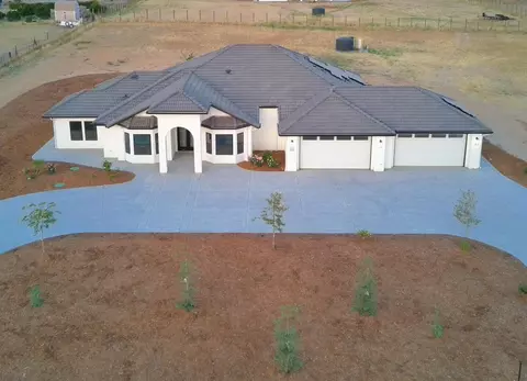 21275 Road 28 1 2, Madera, CA 93638