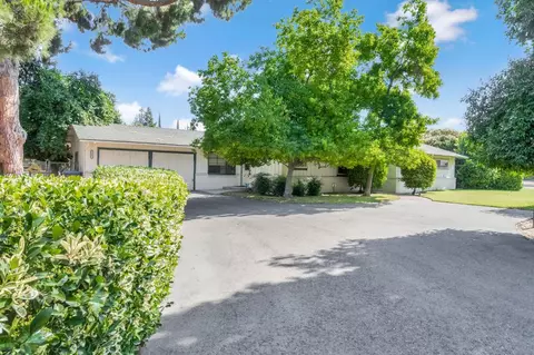 5495 E Atchison St, Fresno, CA 93727