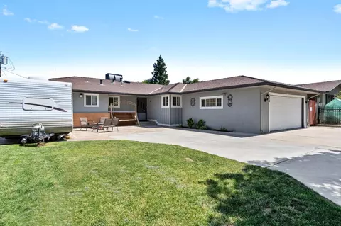 1928 W Fountain Way, Fresno, CA 93705