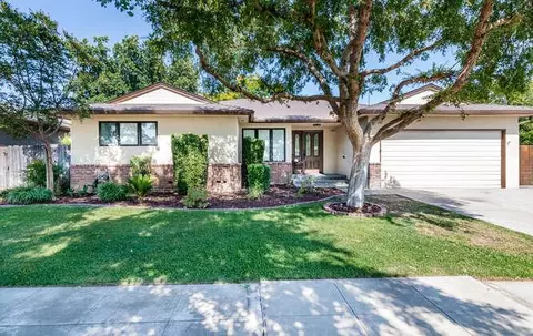 6224 N 3rd St, Fresno, CA 93710