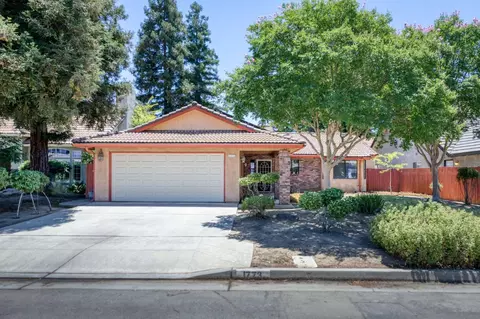 1773 E Brandon Ln, Fresno, CA 93720
