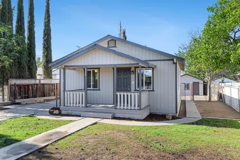 524 E Stanislaus St, Avenal, CA 93204