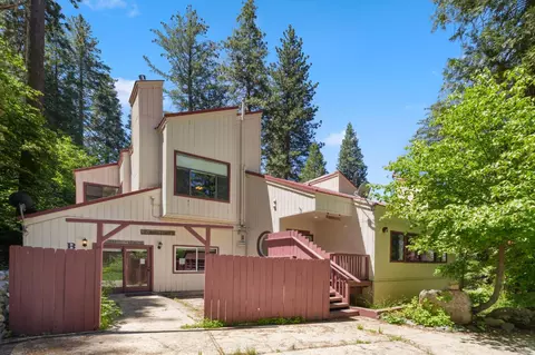 7204 Yosemite Park Way, Tuolumne Meadows, CA 95389