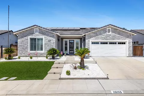 20155 Siena Dr, Friant, CA 93626