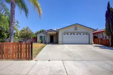 402 La Mesa, Merced, CA 95341