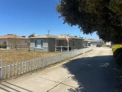 175 Foster Rd, Santa Maria, CA 93455