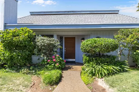 8385 N Raisina Ave, Fresno, CA 93720