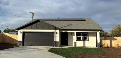 66 E Geary Ave, Fresno, CA 93706