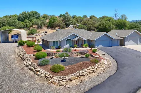 47003 Lookout Mountain Dr, Coarsegold, CA 93614