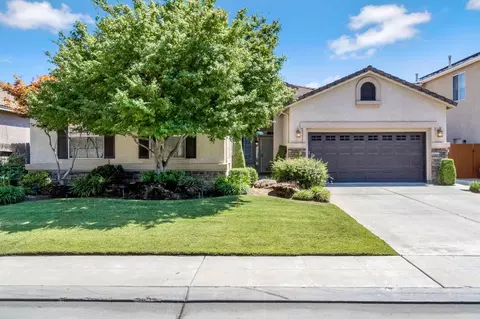 2663 E Spice Way, Fresno, CA 93720