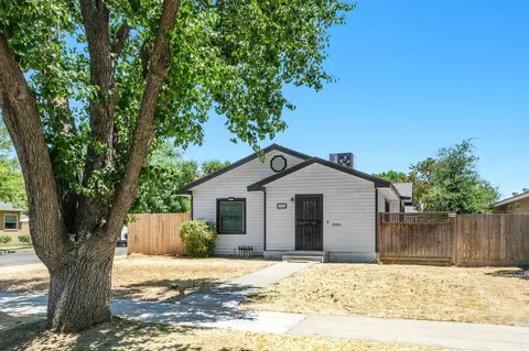 2546 N Thorne Ave, Fresno, CA 93704