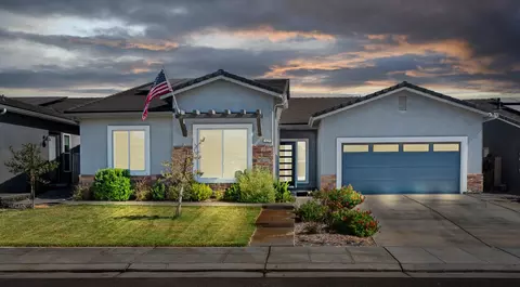 825 Spring St W, Madera, CA 93636 photo 1