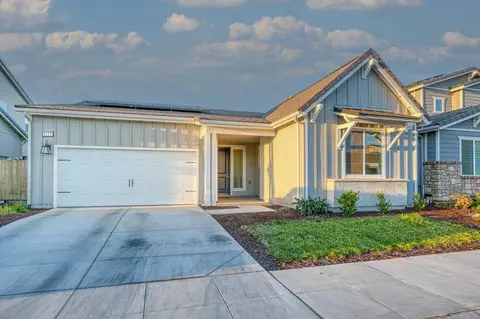 4177 Beverly Ave, Clovis, CA 93619 photo 1