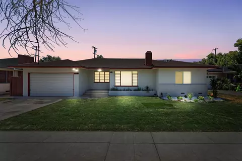 3677 N Thesta St, Fresno, CA 93726