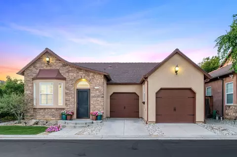 3613 Utah Ln, Clovis, CA 93619