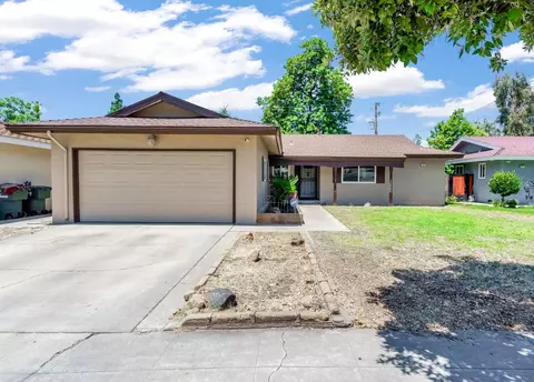 1809 N Recreation Ave, Fresno, CA 93703