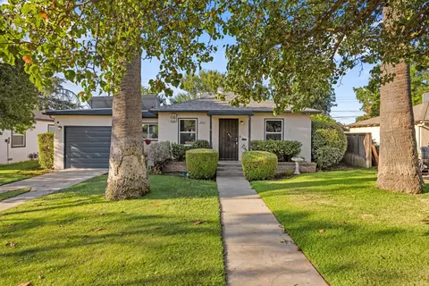 513 W Fountain Way, Fresno, CA 93705