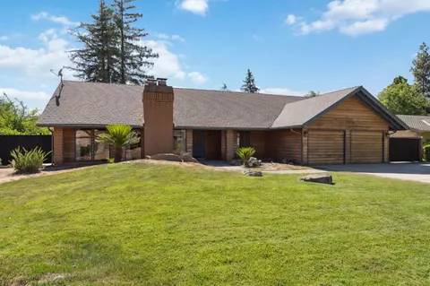 8829 N Millbrook Ave, Fresno, CA 93720