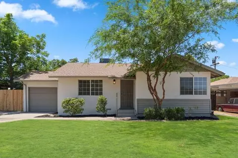 1931 W Ashlan Ave, Fresno, CA 93705