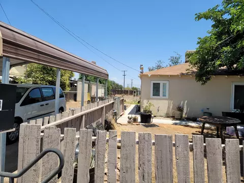 2453 S Willow, Fresno, CA 93725