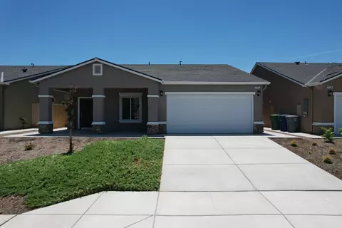 917 Grangeville Ave, Avenal, CA 93204