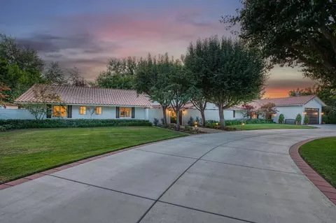 6695 N Van Ness Blvd, Fresno, CA 93711