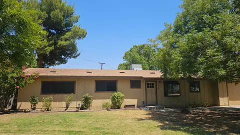 5509 E Crescent Ave, Fresno, CA 93727