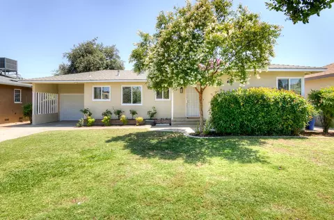 203 W Dakota Ave, Fresno, CA 93705