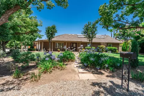 480 W Swift Ave, Fresno, CA 93705