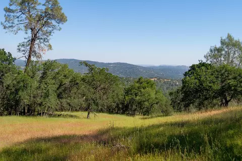80 City Vw, Coarsegold, CA 93614