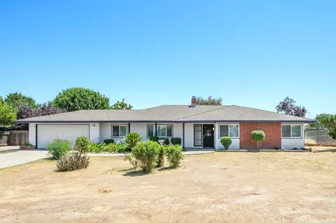 35580 John Albert Dr, Madera, CA 93636