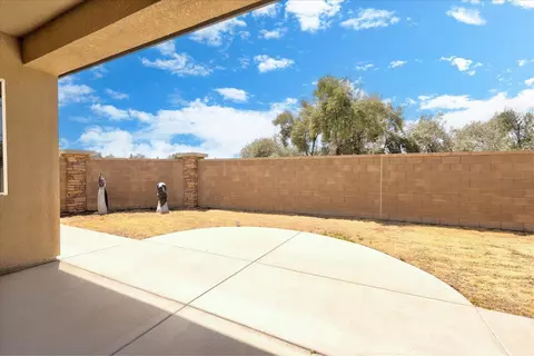 Exterior - 602 Pinnacle Dr W, Madera, CA 93636 photo 10 of 11