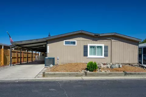 17317 Parkcliffe Ln, Friant, CA 93626