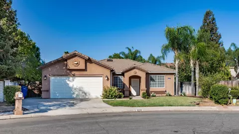 9398 N Recreation Ave, Fresno, CA 93720