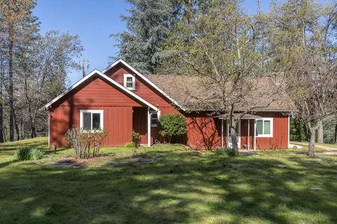 4870 Triangle Rd, Mariposa, CA 95338