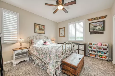 Bedroom - 4626 N Arrow Ridge Way, Clovis, CA 93619 photo 3 of 8