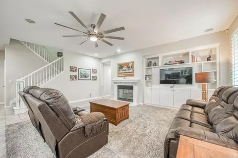 Living - 4626 N Arrow Ridge Way, Clovis, CA 93619 photo 1 of 1