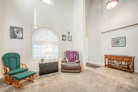 Entry Way - 4626 N Arrow Ridge Way, Clovis, CA 93619 photo 4 of 9