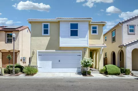 3563 Magnificent Way, Clovis, CA 93619