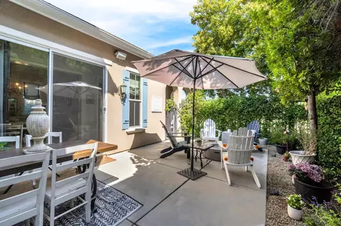 Exterior - 3800 Heritage Ave, Clovis, CA 93619 photo 5 of 9