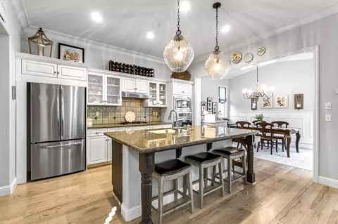 Kitchen - 3800 Heritage Ave, Clovis, CA 93619 photo 3 of 6
