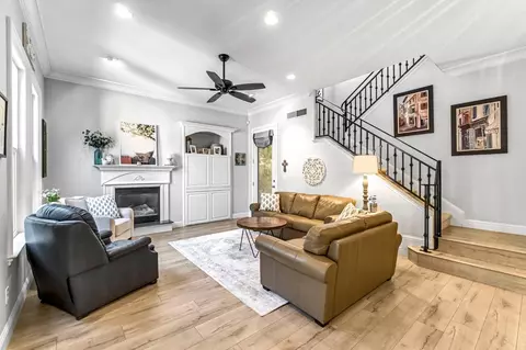 Living - 3800 Heritage Ave, Clovis, CA 93619 photo 1 of 1