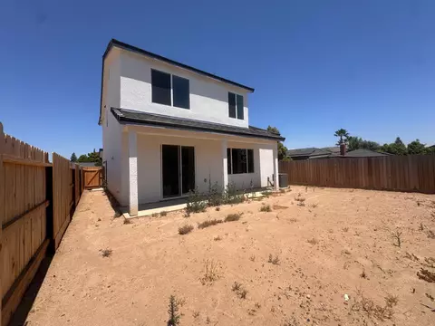 Exterior - 412 W Escalon, Clovis, CA 93612 photo 2 of 2