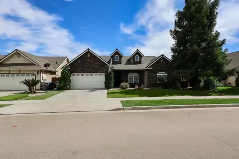 259 E Beech Ave, Reedley, CA 93654