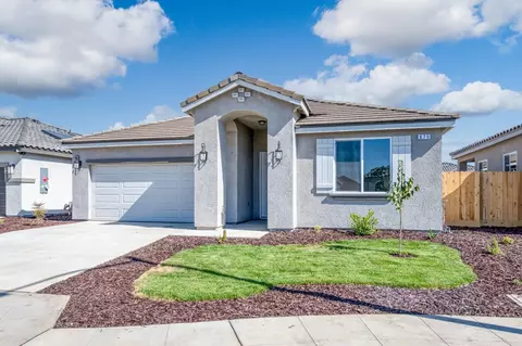 808 Shasta St, Madera, CA 93638