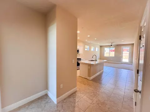 Entry Way - 467 W Gibson, Clovis, CA 93612 photo 1 of 4