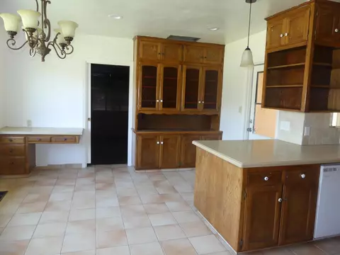 12115 S Temperance Ave, Selma, CA 93662 photo 9