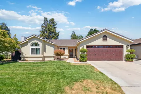 5515 N Delbert Ave, Fresno, CA 93722