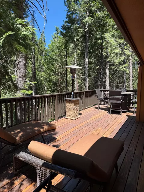 40780 Mill Run Ln, Shaver Lake, CA 93664